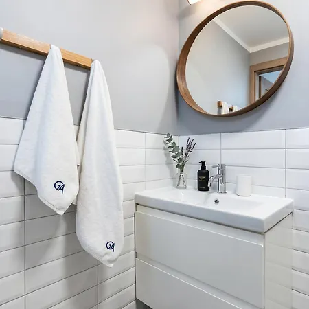 Urban Chic & Great Location & Modern - #o2 Apartament *